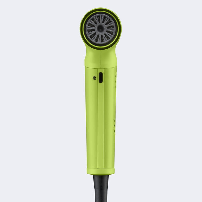 BaBylissPRO Nano Titanium Light Ionic High-Speed Dryer